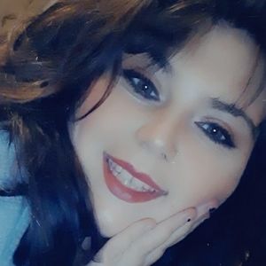 Meet your Posher, Charlotte